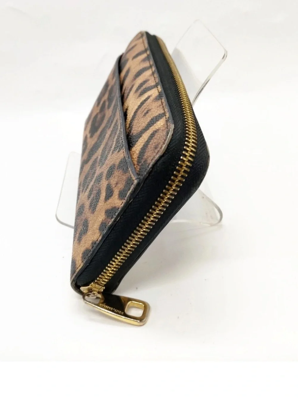 Dolce & Gabbana Vintage Leopard Print Zip Wallet